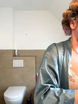  Katherine Pierce  online show from 1, 12, 2025