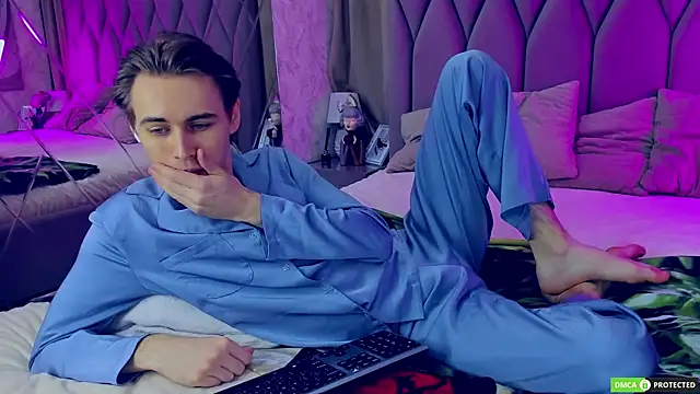 WilliamDyson online show from 8, 11, 2025