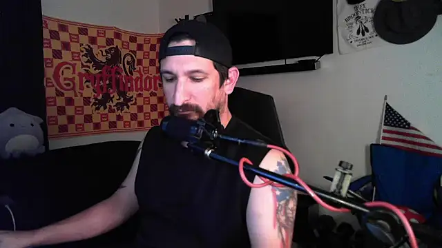 DevilPup75  online show from 11, 9, 2025