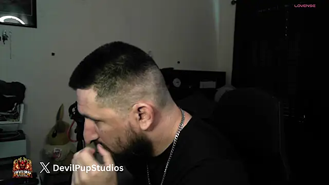 Snapshot of DevilPup75_ chatting on 26, 5, 2026 DevilPup75 online show from 26, 5, 2026