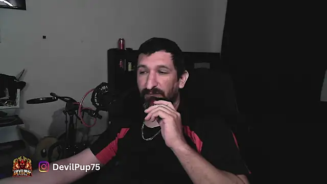 Snapshot of DevilPup75_ chatting on 22, 7, 2026 DevilPup75 online show from 22, 7, 2026