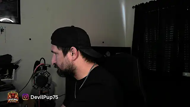 Snapshot of DevilPup75_ chatting on 26, 7, 2026 DevilPup75 online show from 26, 7, 2026