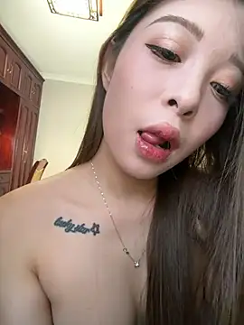 tuanzi125216 online show from 9, 1, 2026