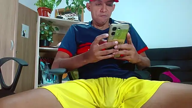 skinny23cm online show from 26, 11, 2025