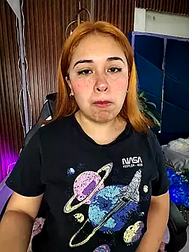 sara-lopez1 online show from 13, 10, 2025