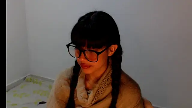 meganmiauu online show from 8, 6, 2026
