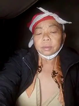 VangLe73 online show from 12, 11, 2025