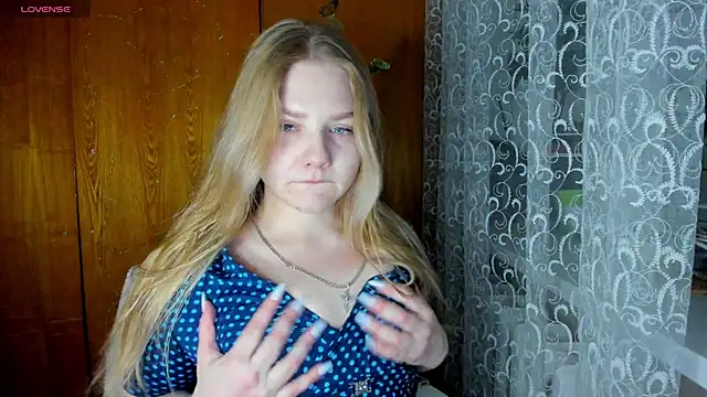 AlinaMors online show from 18, 12, 2025