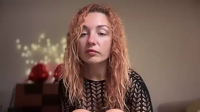 Reddgiirl online show from 18, 1, 2026