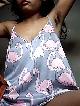 Snapshot of Mona_Lucky chatting on 6, 1, 2026 Mona Lucky online show from 6, 1, 2026