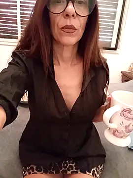 Esmeralda passion online show from 16, 9, 2025