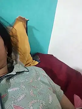 Snapshot of Soniya_Roy chatting on 18, 4, 2026 Soniya Roy online show from 18, 4, 2026