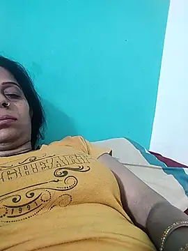 Snapshot of Soniya_Roy chatting on 23, 4, 2026 Soniya Roy online show from 23, 4, 2026