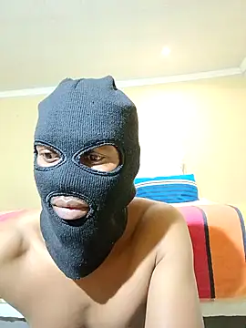 Snapshot of BellsStyles chatting on 1, 10, 2025 BellsStyles online show from 1, 10, 2025