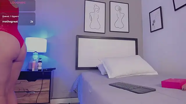 MartinaRizzi online show from 12, 9, 2025