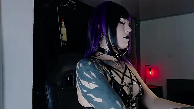 Angelabl0odborne online show from 2, 2, 2026