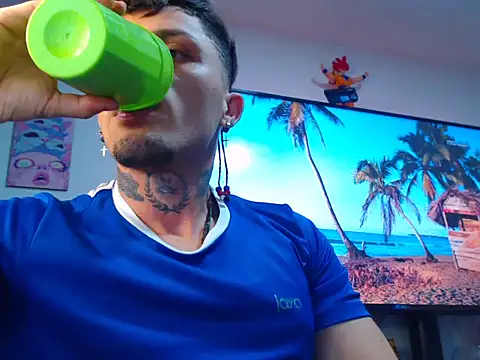 Snapshot of Kieran_kian chatting on 19, 12, 2025 Kieran kian online show from 19, 12, 2025