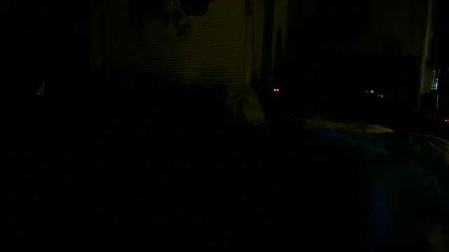 Snapshot of Luv2SuckBWC92 chatting on 22, 11, 2025 Luv2SuckBWC92 online show from 22, 11, 2025