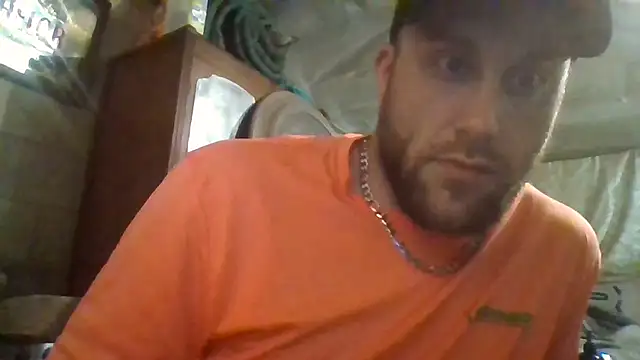 Luv2SuckBWC92 online show from 13, 3, 2026