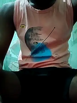 Snapshot of monubigcoock chatting on 15, 10, 2025 monubigcoock online show from 15, 10, 2025