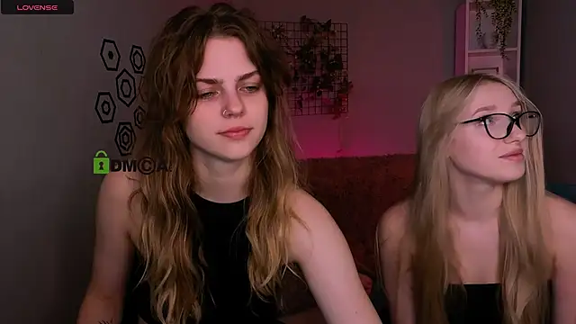 Snapshot of nekky_mouse chatting on 8, 2, 2026 nekky mouse online show from 8, 2, 2026