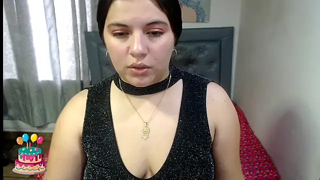 Snapshot of sarah_aguilar chatting on 24, 4, 2026 sarah aguilar online show from 24, 4, 2026