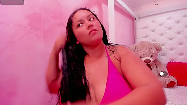 Snapshot of samantamilk6 chatting on 19, 10, 2025 samantamilk6 online show from 19, 10, 2025