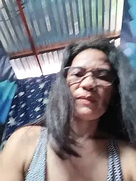Snapshot of ImYourWoman_55 chatting on 16, 7, 2026 ImYourWoman 55 online show from 16, 7, 2026