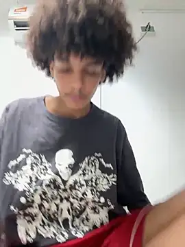 Max Rain online show from 24, 10, 2025