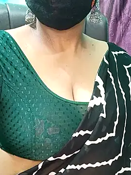 Snapshot of Bhanu-Sharma chatting on 23, 7, 2026 Bhanu-Sharma online show from 23, 7, 2026