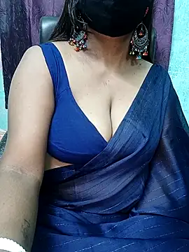 Snapshot of Bhanu-Sharma chatting on 28, 7, 2026 Bhanu-Sharma online show from 28, 7, 2026