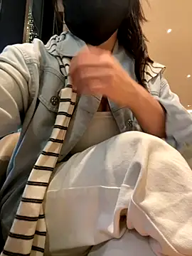 xiao-mo520 online show from 2, 11, 2025