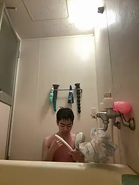 suzaku1229 online show from 13, 4, 2026