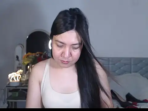 stellahugeX online show from 6, 10, 2025