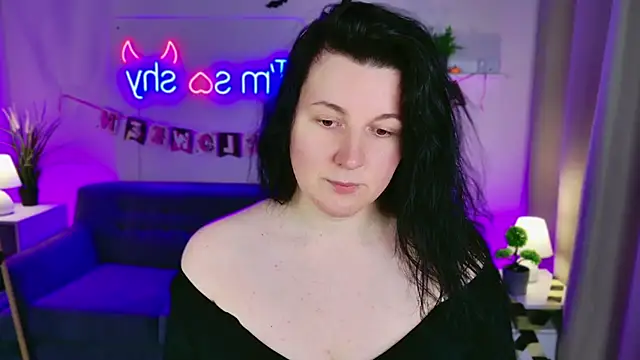 Snapshot of love_me__tonight_ chatting on 22, 10, 2025 love me tonight online show from 22, 10, 2025