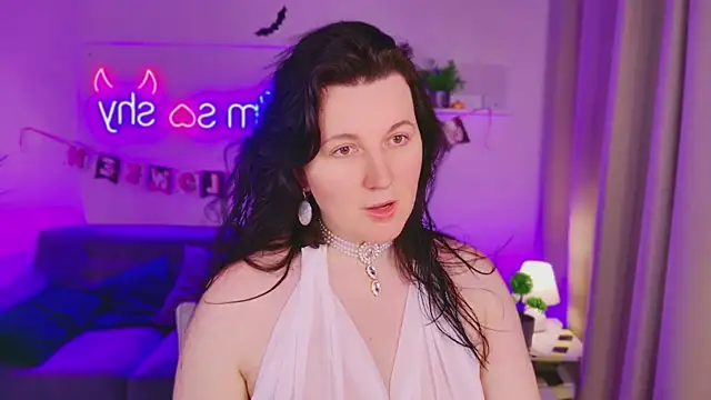 Snapshot of love_me__tonight_ chatting on 28, 10, 2025 love me tonight online show from 28, 10, 2025