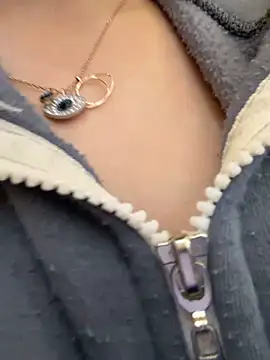 Linh 2004 online show from 1, 3, 2026