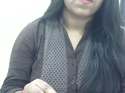 Snapshot of LIYO_ chatting on 28, 6, 2026 LIYO online show from 28, 6, 2026