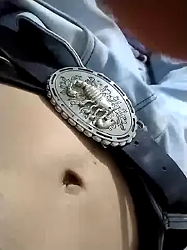 Snapshot of Ferdp chatting on 12, 10, 2025 Ferdp online show from 12, 10, 2025