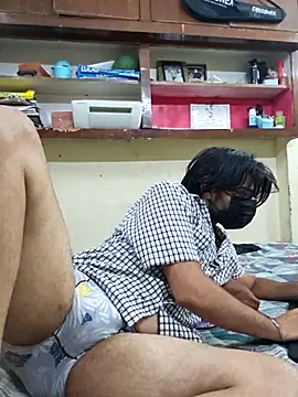 Snapshot of krishx776 chatting on 8, 10, 2025 krishx776 online show from 8, 10, 2025