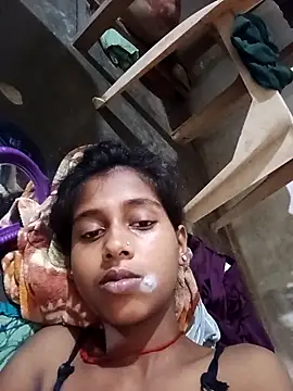 Snapshot of Saniye-143 chatting on 10, 9, 2025 Saniye-143 online show from 10, 9, 2025