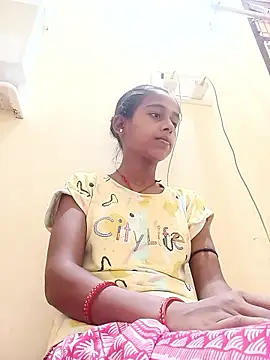 Snapshot of Saniye-143 chatting on 7, 10, 2025 Saniye-143 online show from 7, 10, 2025