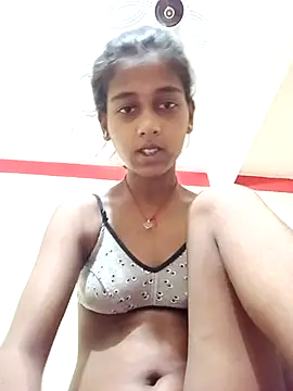 Snapshot of Saniye-143 chatting on 7, 10, 2025 Saniye-143 online show from 7, 10, 2025