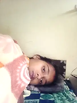 Snapshot of Saniye-143 chatting on 12, 10, 2025 Saniye-143 online show from 12, 10, 2025