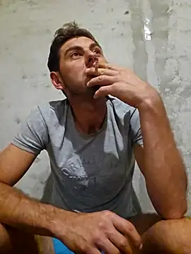 Snapshot of Alex-andru88 chatting on 29, 10, 2025 Alex-andru88 online show from 29, 10, 2025