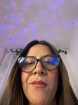 Snapshot of Linda_Bellucci chatting on 16, 5, 2026 Linda Bellucci online show from 16, 5, 2026