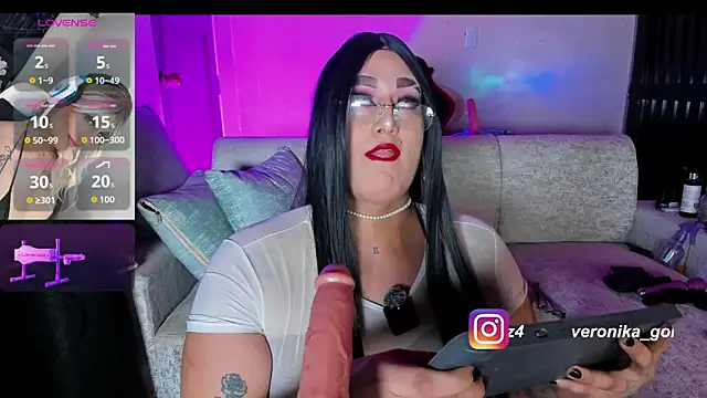 Sweetveronik 44 online show from 18, 6, 2026