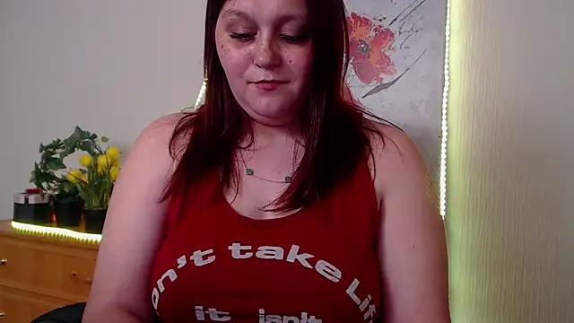 Snapshot of Alisawoods_ chatting on 13, 5, 2026 Alisawoods online show from 13, 5, 2026