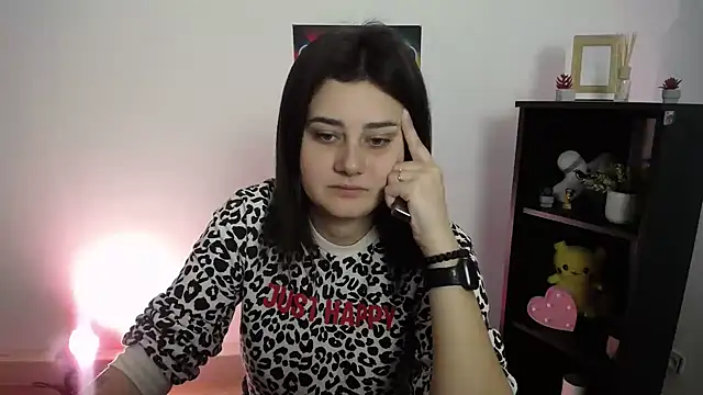 Katrin kiss  online show from 28, 9, 2025