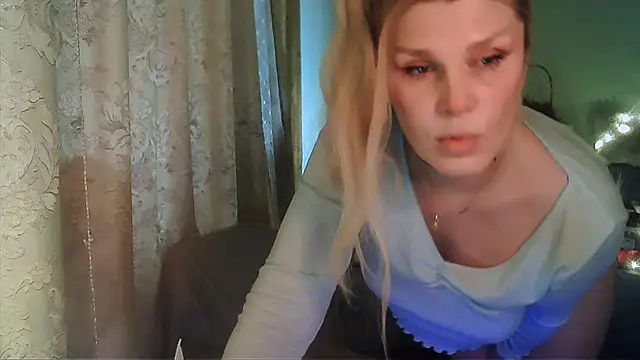 Snapshot of TsPostophere chatting on 23, 1, 2025 TsPostophere online show from 23, 1, 2025